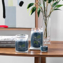 Yankee Candle Bayside Cedar Signature Medium Jar Candle 9 Yankee Candle Bayside Cedar Signature Medium Jar Candle -Yankee Candle Sales bayside cedar signature collection lifestyle 1 1