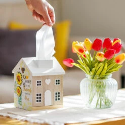 Bee Happy Tissue Box -Yankee Candle Sales lesser pavey lp49798 bee happy tissue box lifestyle 4