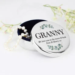 Personalised Botanical Round Trinket Box -Yankee Candle Sales p1004a12 personalised botanical round trinket box 3