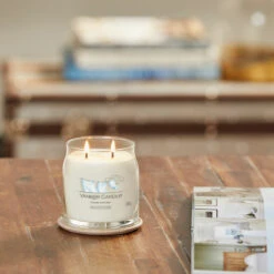 Yankee Candle Clean Cotton Signature Medium Jar Candle -Yankee Candle Sales yankee candle 1630645e clean cotton signature medium jar candle lifestyle 1